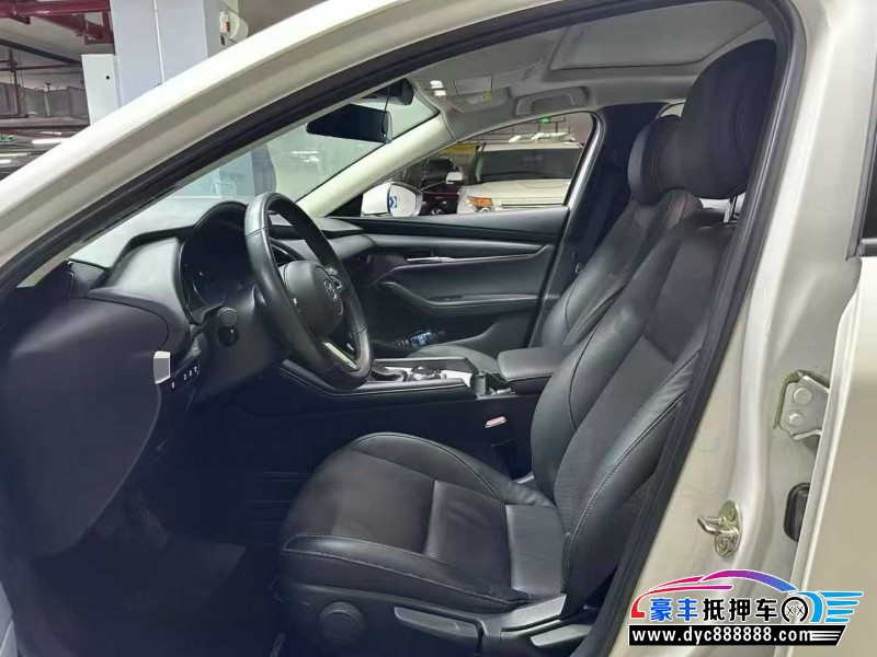 21年马自达昂克赛拉轿车抵押车出售