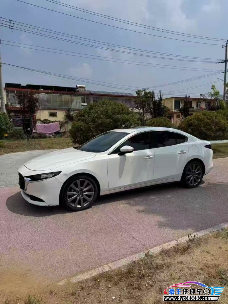 20年马自达昂克赛拉轿车抵押车出售