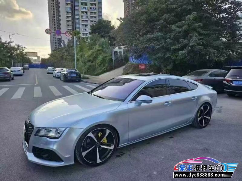 12年奥迪A7轿车抵押车出售