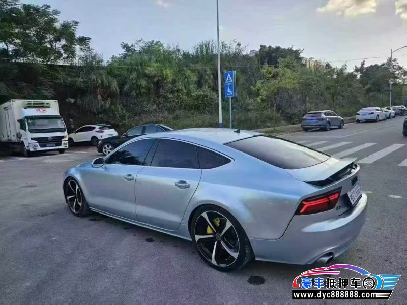 12年奥迪A7轿车抵押车出售