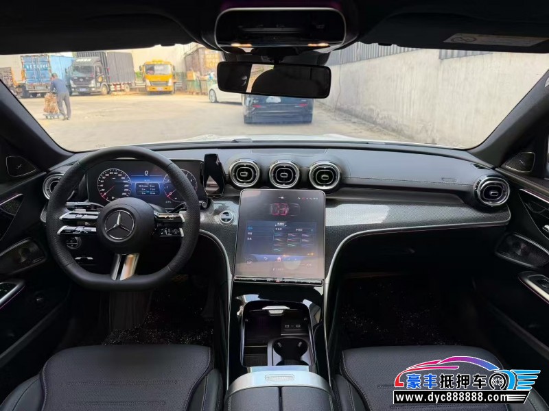 25年奔驰C轿车抵押车出售