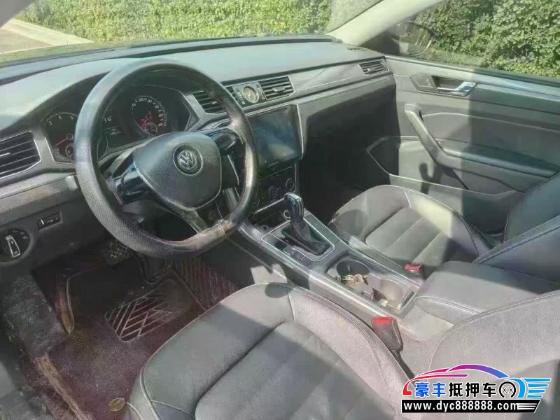 17年大众帕萨特轿车抵押车出售