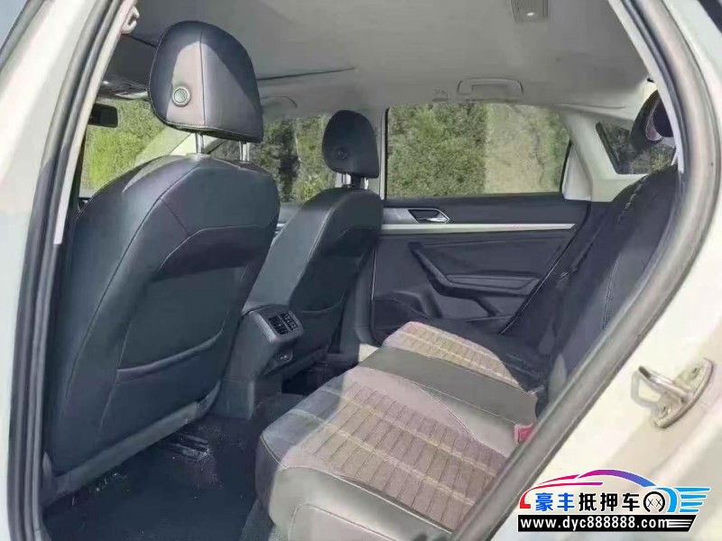 22年大众朗逸轿车抵押车出售