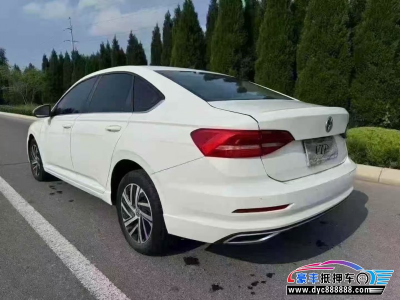 22年大众朗逸轿车抵押车出售