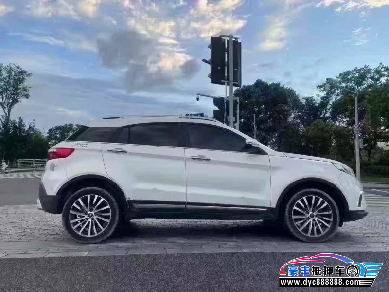 19年福特领界轿车抵押车出售