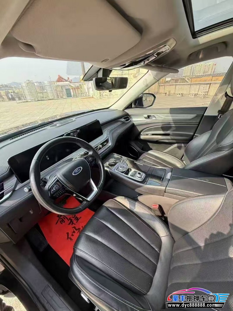 21年福特领裕轿车抵押车出售