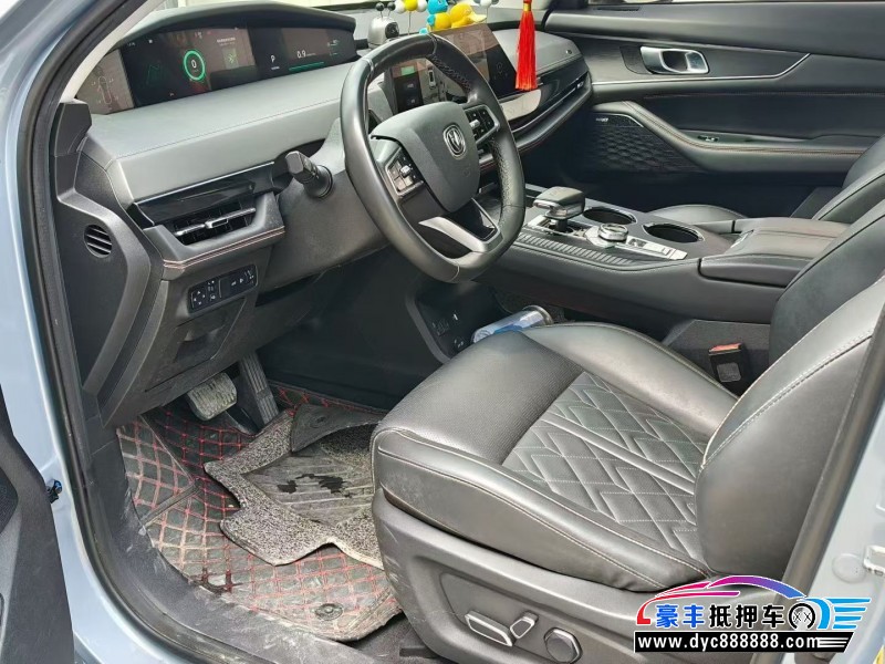 21年长安长安UNI轿车抵押车出售