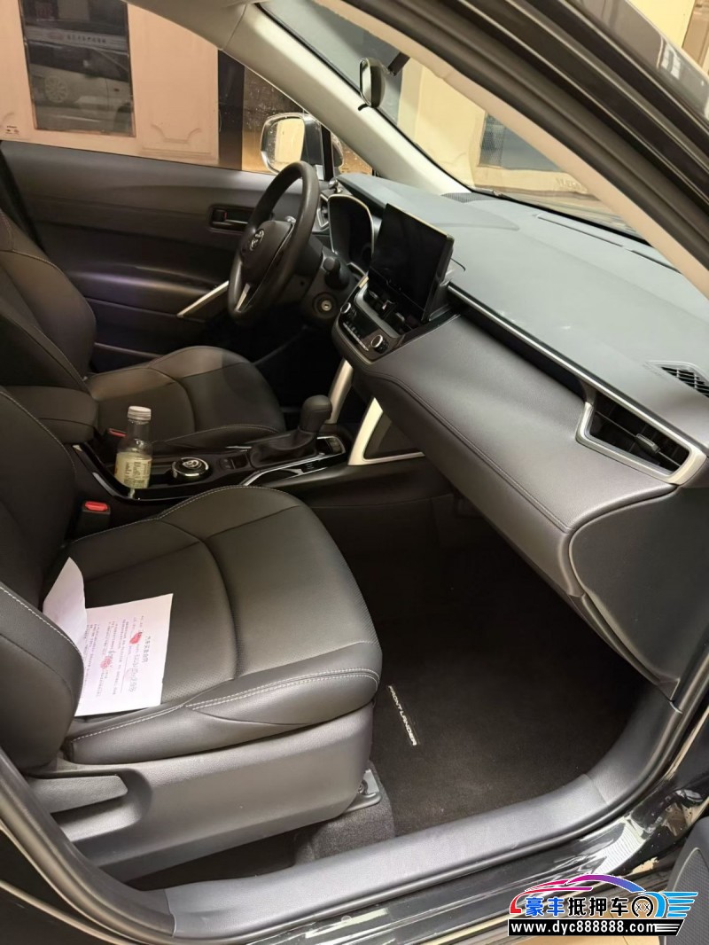 25年丰田锋兰达SUV抵押车出售