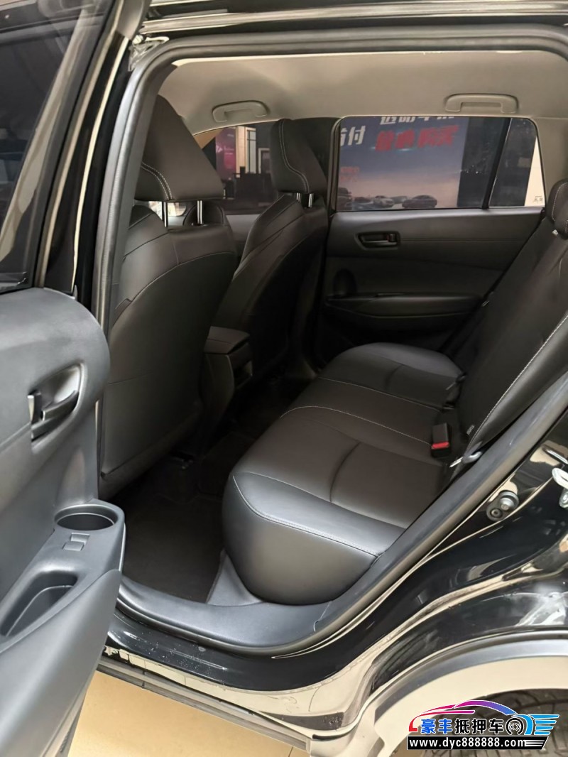 25年丰田锋兰达SUV抵押车出售