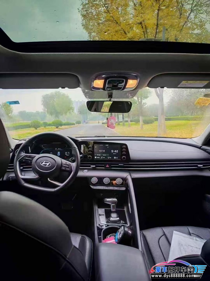 24年现代伊兰特轿车抵押车出售