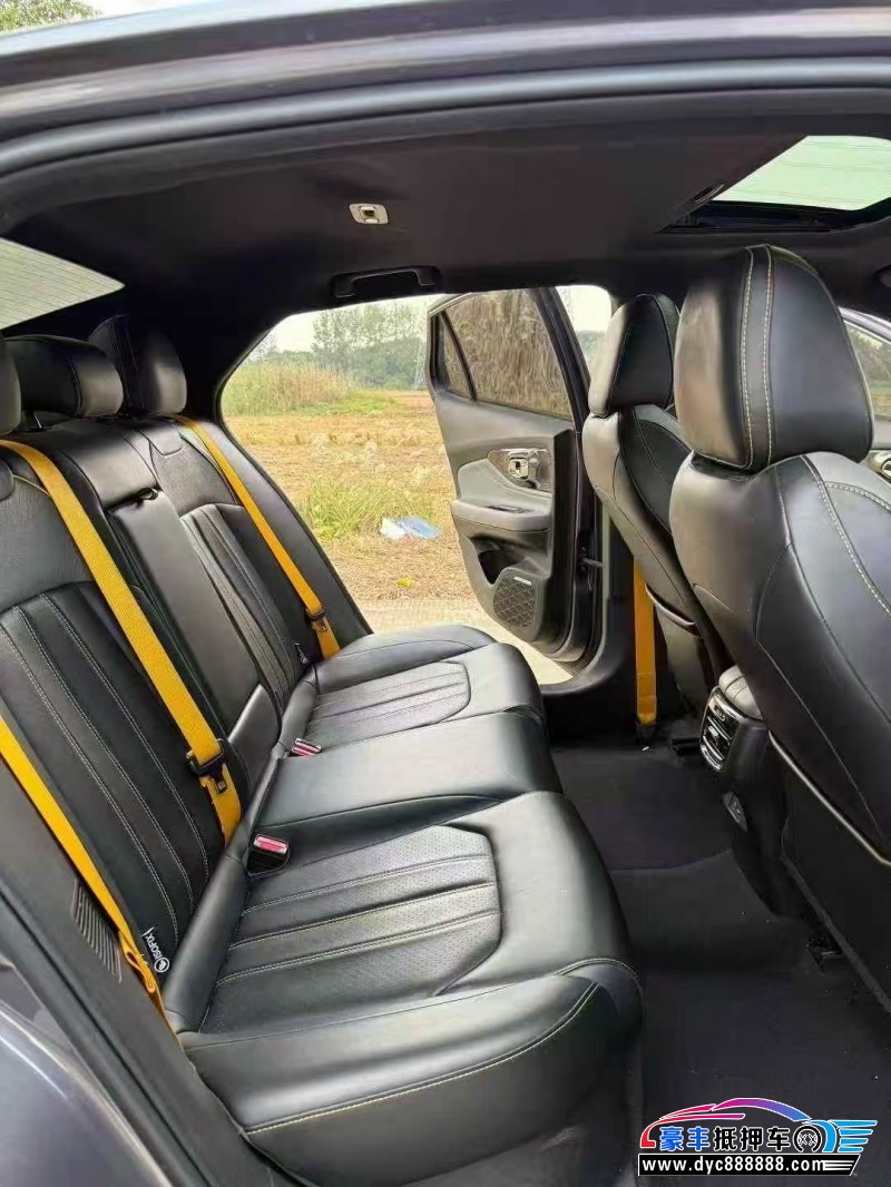 23年传祺影豹轿车抵押车出售