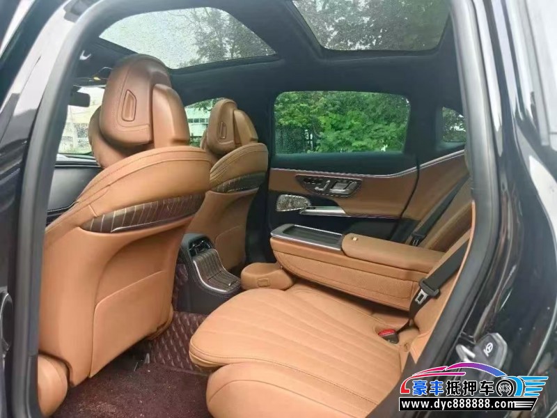 25年奔驰E轿车抵押车出售