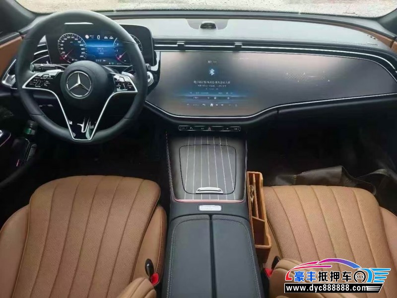 25年奔驰E轿车抵押车出售