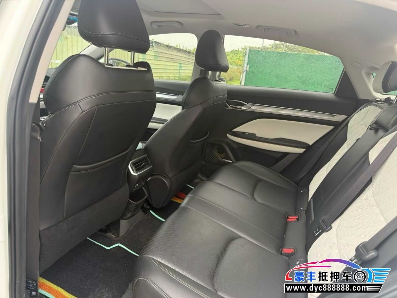 22年吉利帝豪轿车抵押车出售