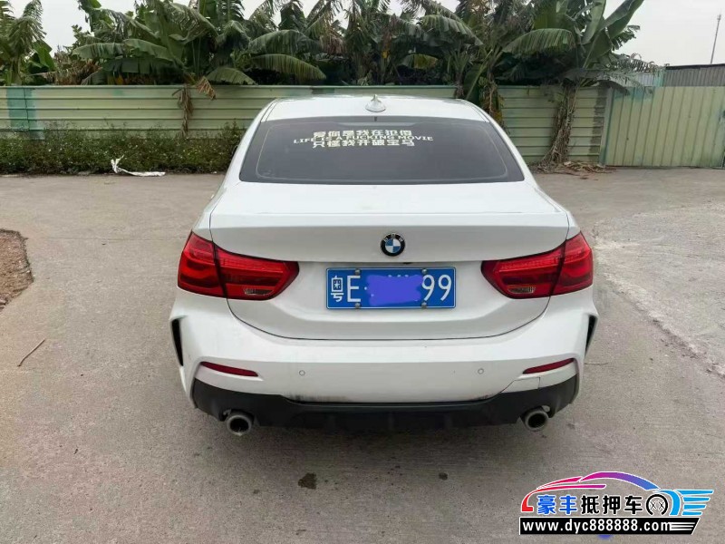 22年宝马1系轿车抵押车出售