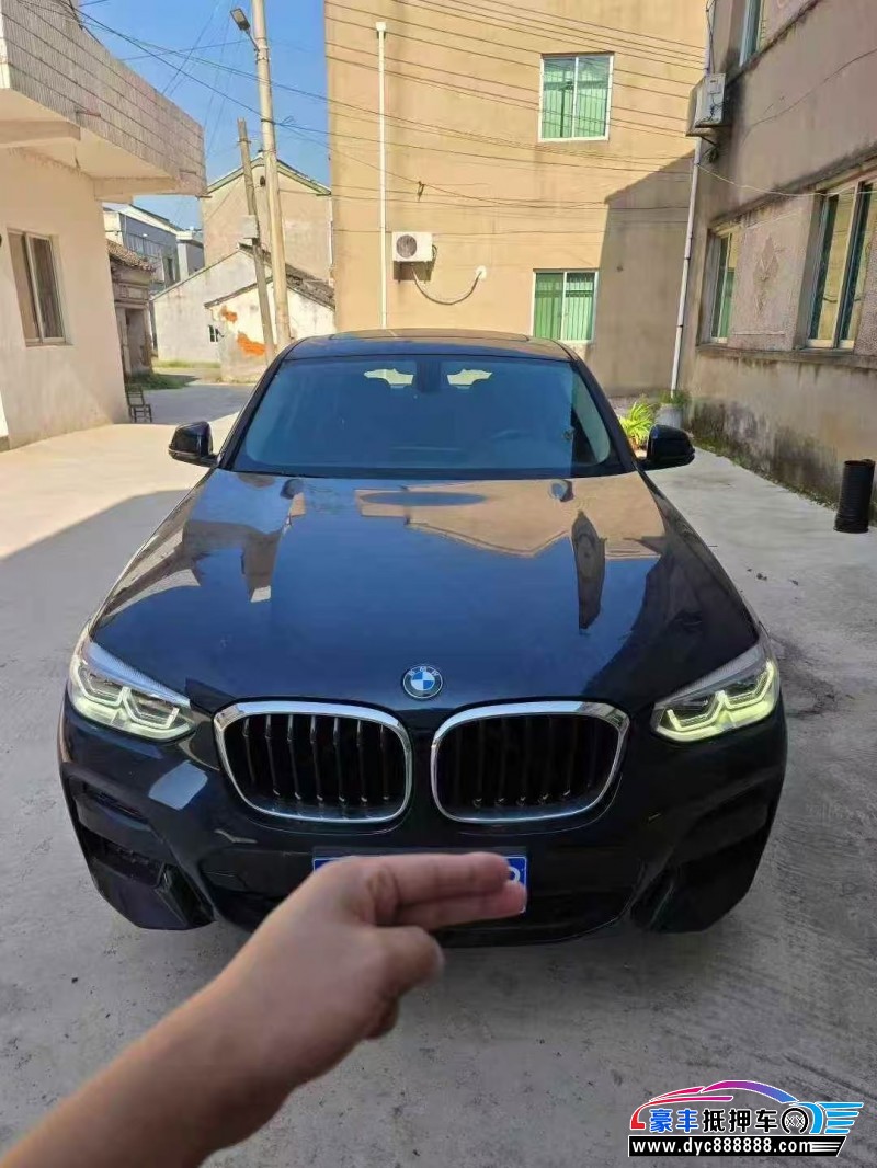 21年宝马X4轿车抵押车出售