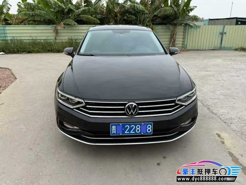 22年大众迈腾轿车抵押车出售