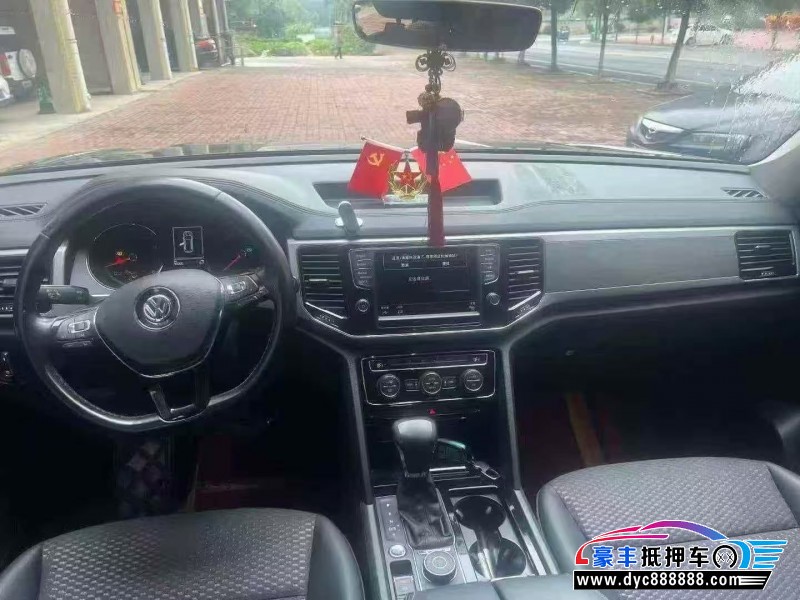 18年大众途昂轿车抵押车出售