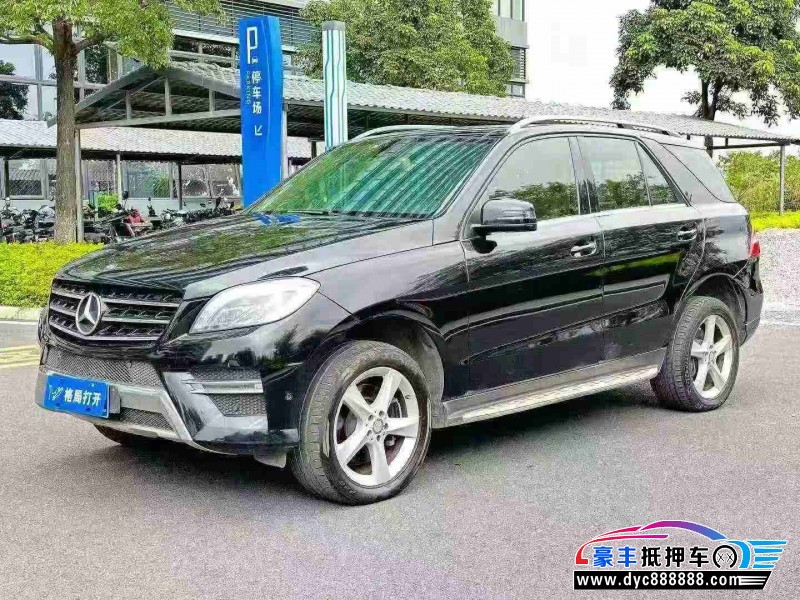 14年奔驰ML轿车抵押车出售