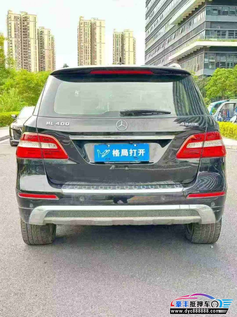 14年奔驰ML轿车抵押车出售