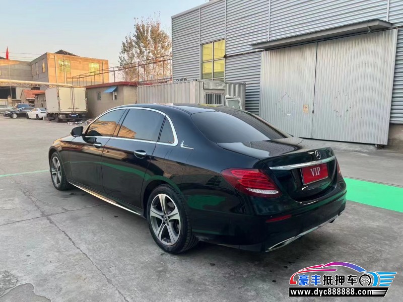 19年奔驰E轿车抵押车出售