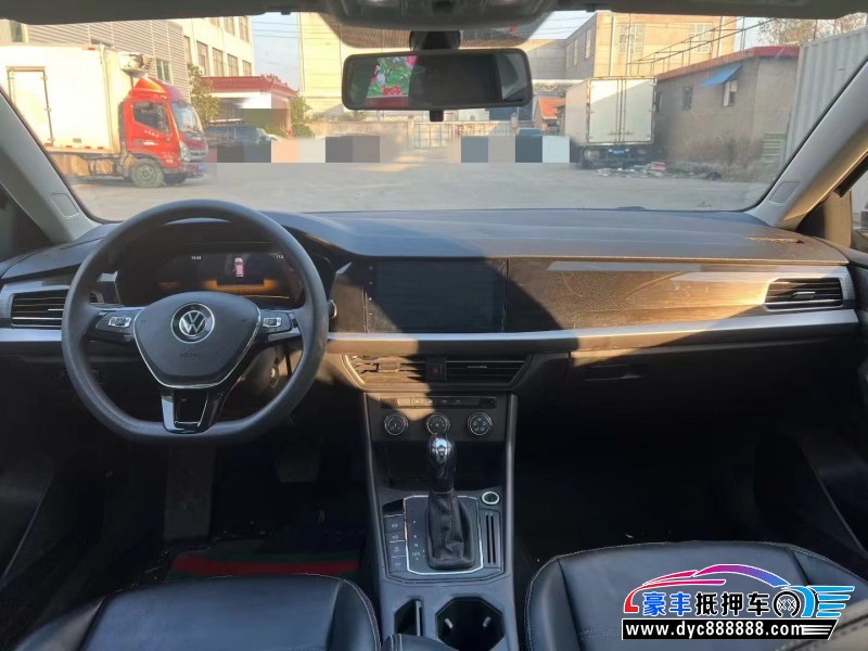 22年大众朗逸轿车抵押车出售