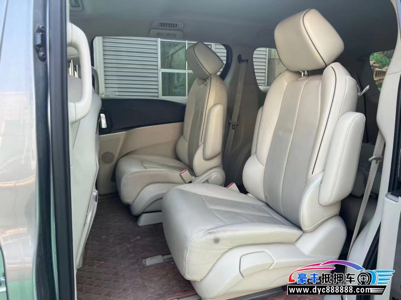 20年别克GL8轿车抵押车出售