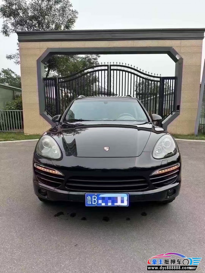 13年保时捷卡宴轿车抵押车出售