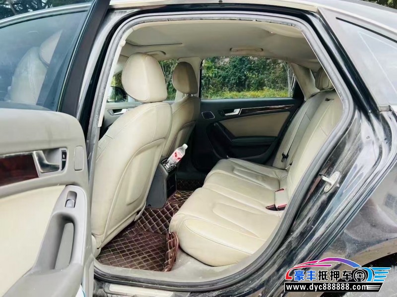 11年奥迪A4L轿车抵押车出售