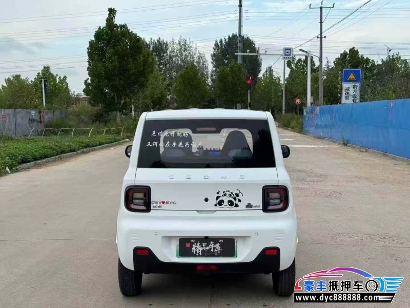 25年吉利熊猫轿车抵押车出售