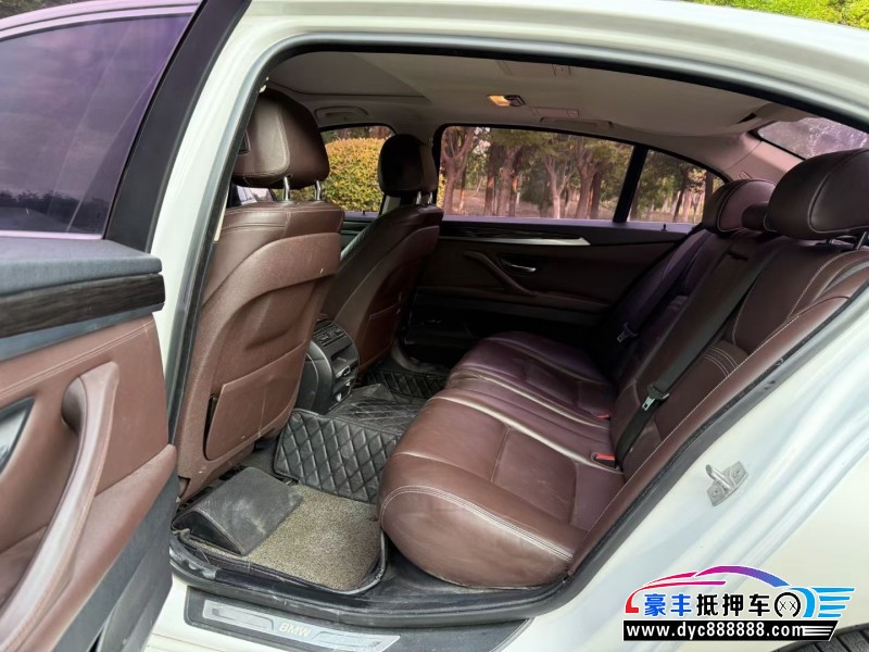 15年宝马5系轿车抵押车出售