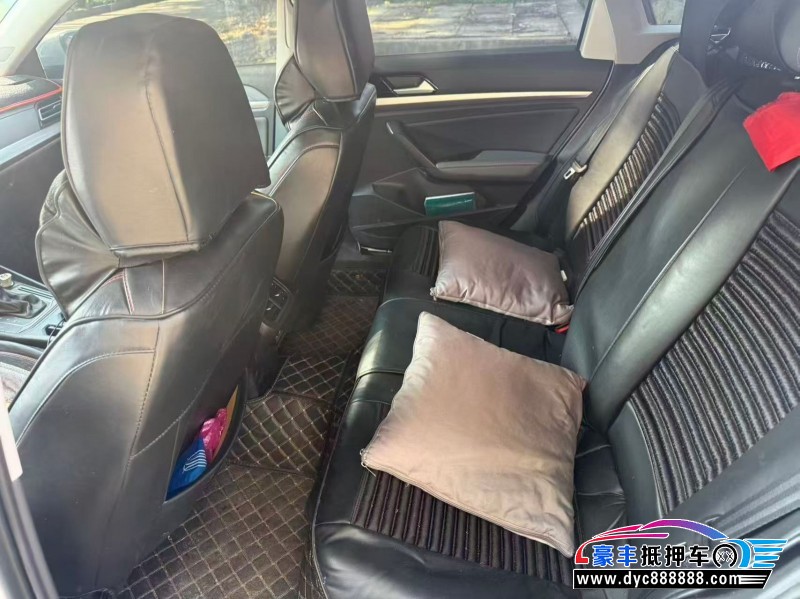 22年大众朗逸轿车抵押车出售