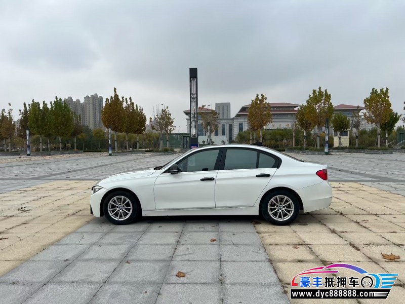 14年宝马3系轿车抵押车出售