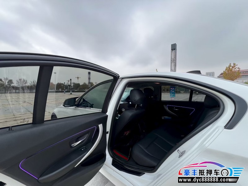 14年宝马3系轿车抵押车出售