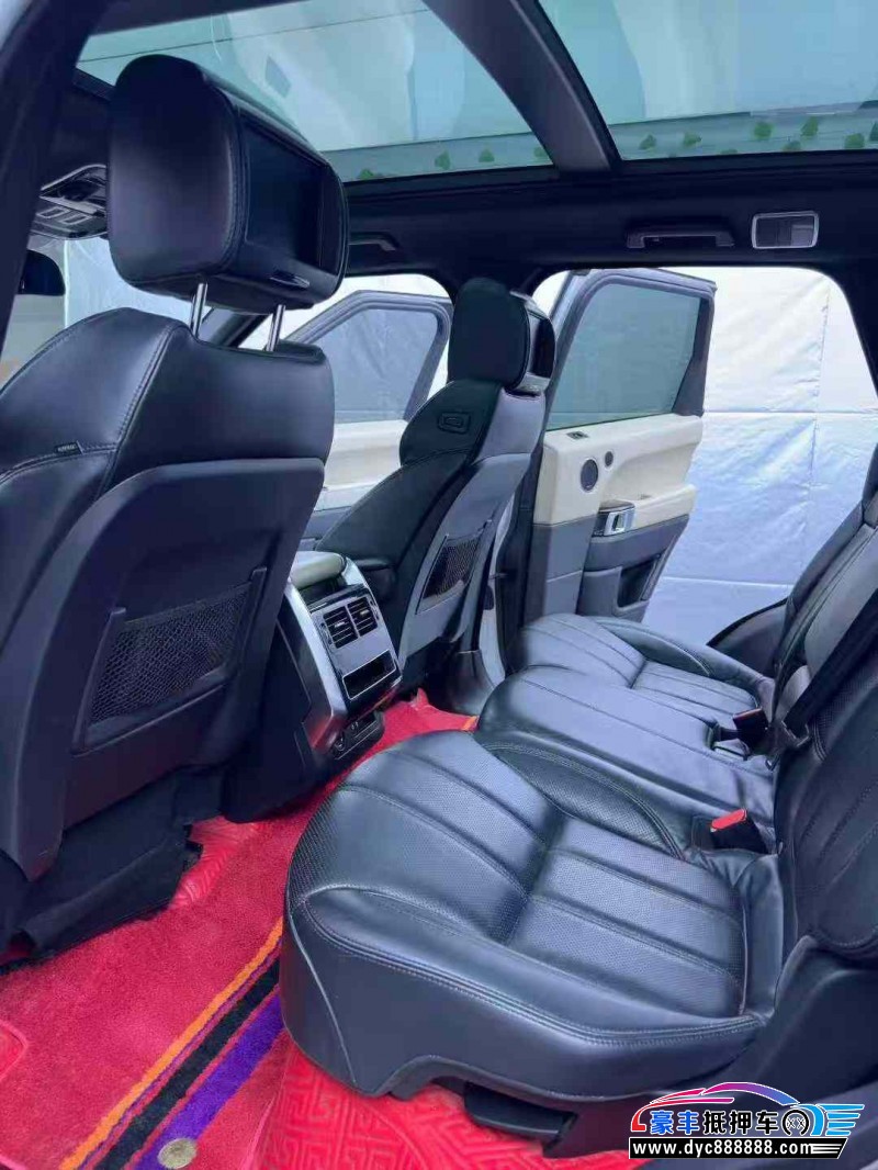 15年路虎揽胜运动轿车抵押车出售