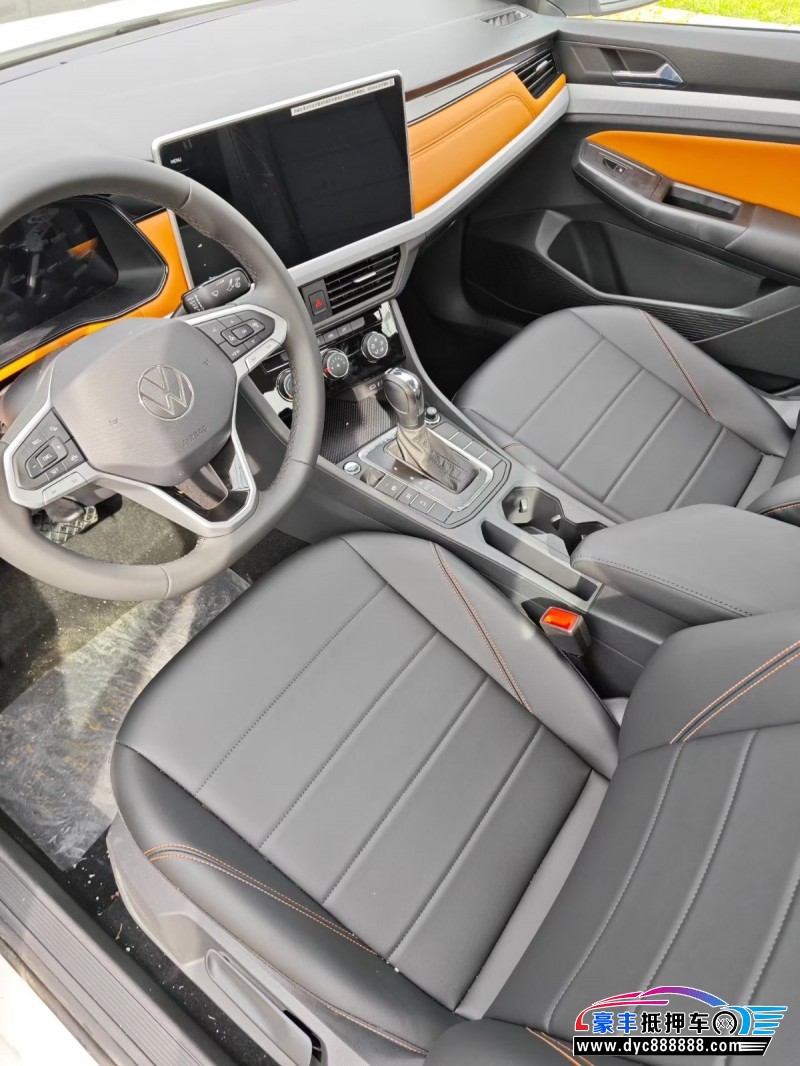 25年大众宝来轿车抵押车出售