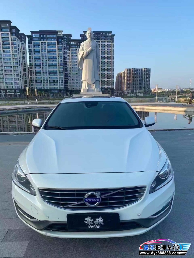 17年沃尔沃S60轿车抵押车出售