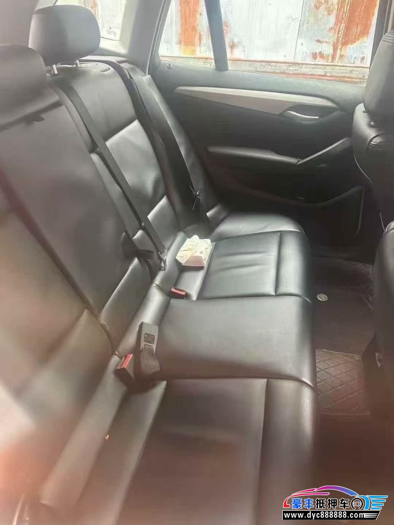 14年宝马X1SUV抵押车出售