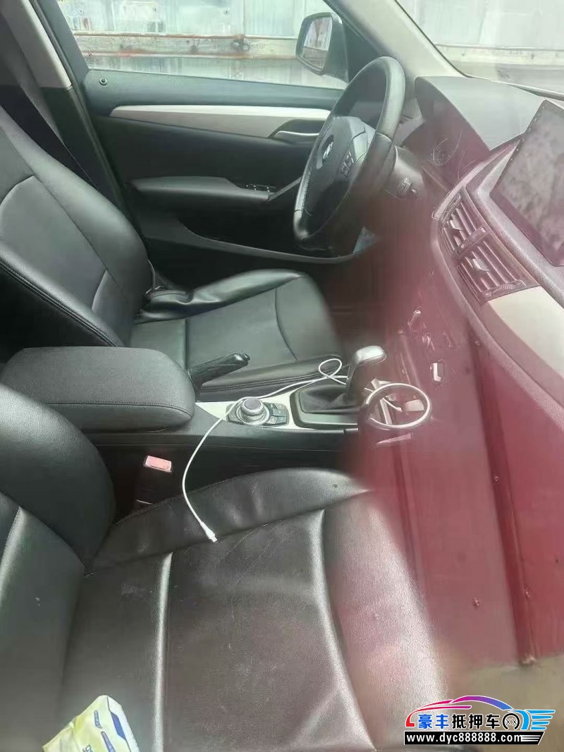 14年宝马X1SUV抵押车出售