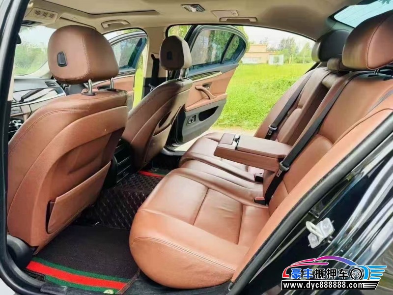 14年宝马5系轿车抵押车出售