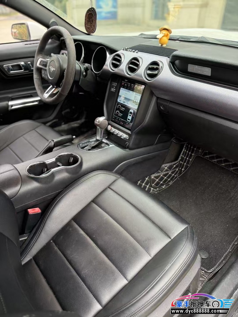 17年福特野马轿车抵押车出售