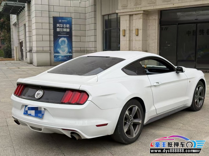 17年福特野马轿车抵押车出售