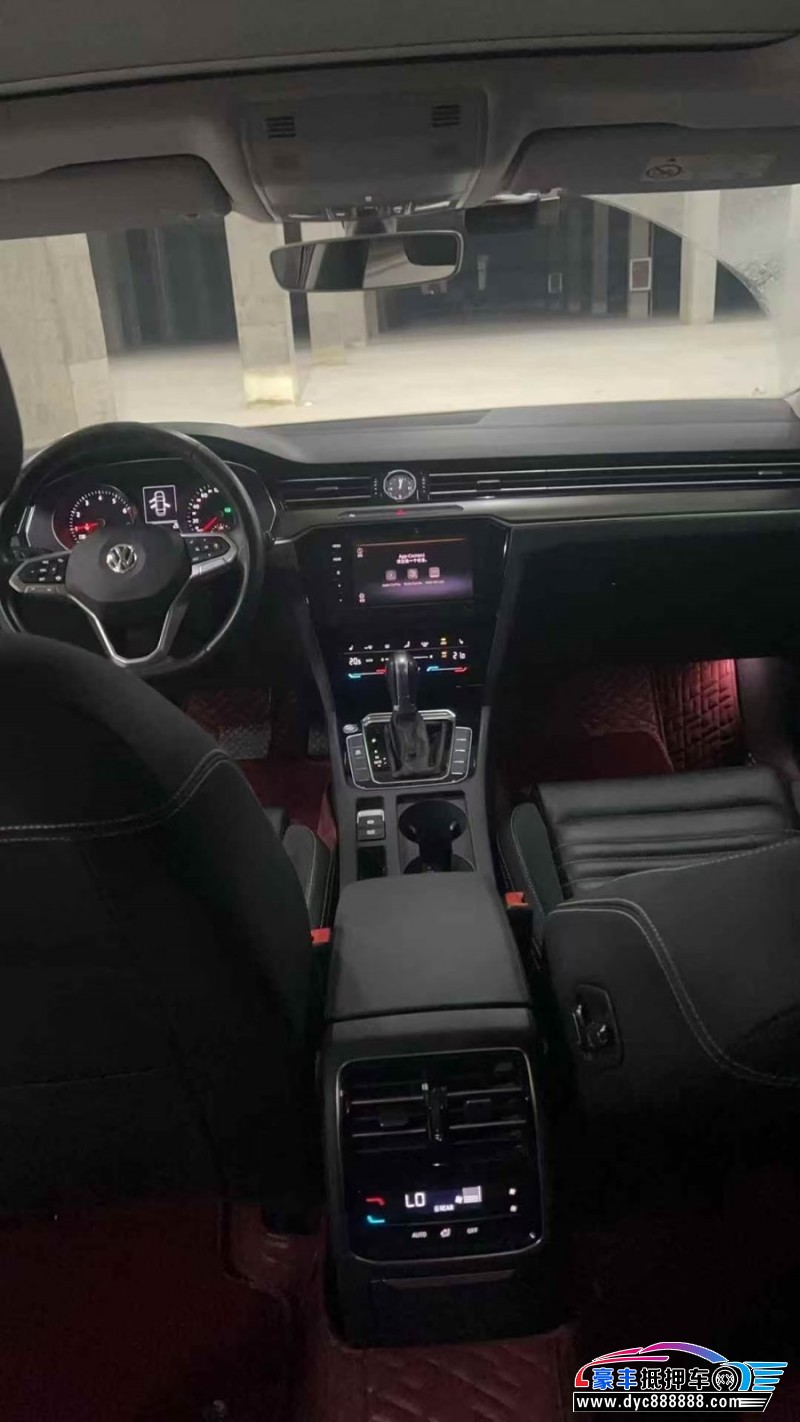 20年大众迈腾轿车抵押车出售