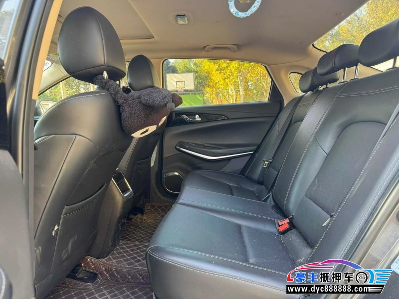 20年长安锐程CC轿车抵押车出售