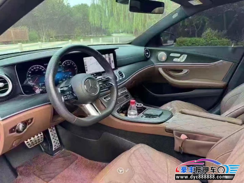 23年奔驰E轿车抵押车出售