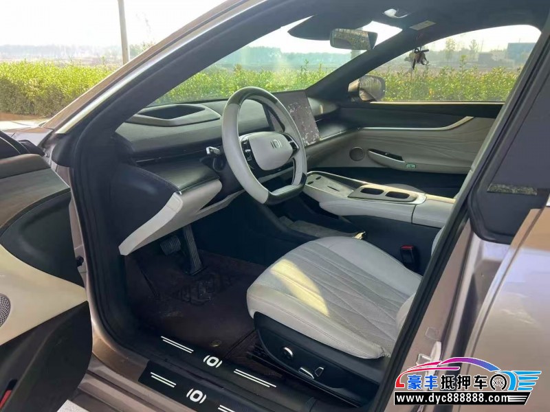 25年长安启源A07轿车抵押车出售