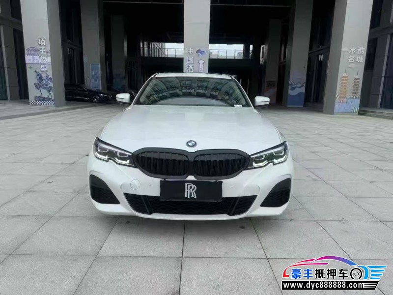 21年宝马3系轿车抵押车出售