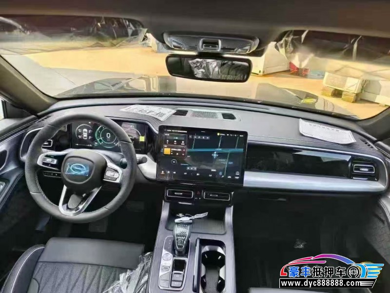 25年传祺GS8轿车抵押车出售