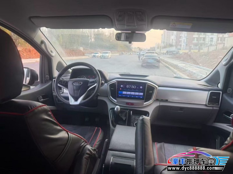 17年江淮瑞风M4轿车抵押车出售