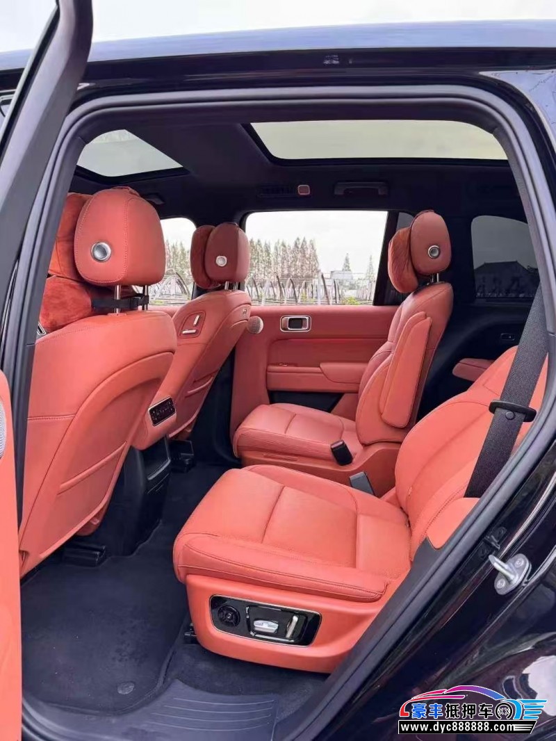 24年理想L8轿车抵押车出售